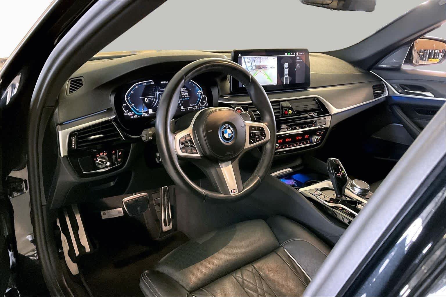 Used 2023 Black Sapphire Metallic BMW 530e image 15