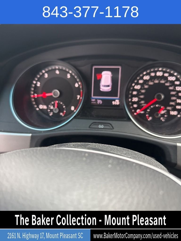 Used 2019 Reflex Silver Metallic Volkswagen 3.6L V6 SE image 5
