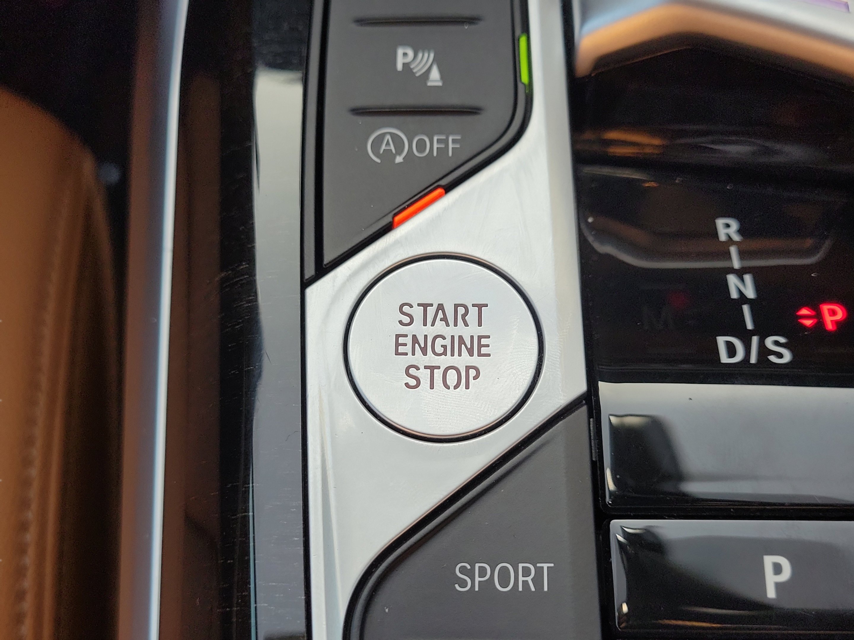 Used 2024 Alpine White BMW 330i Leather image 19
