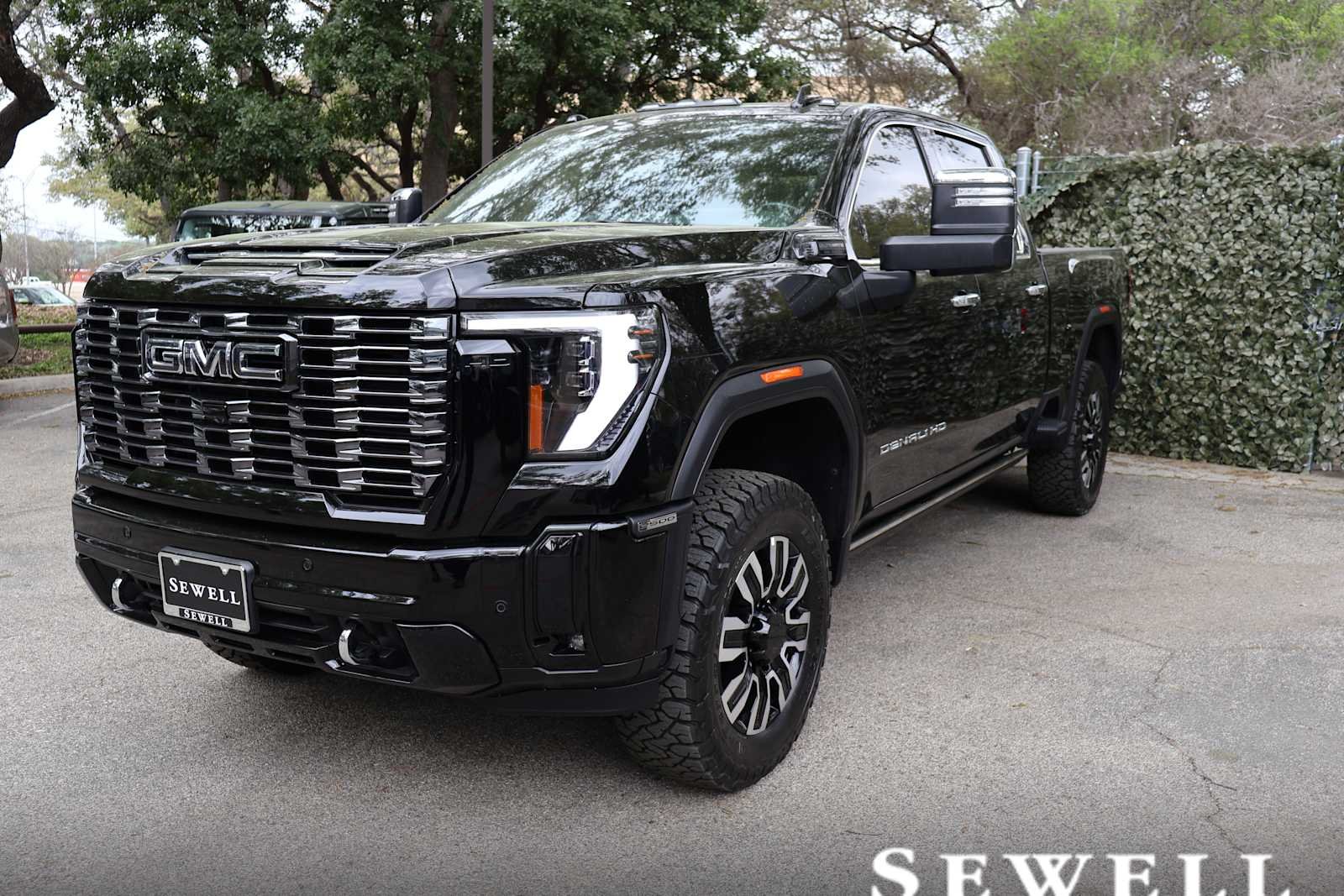 2025 GMC Sierra 2500HD Denali Ultimate