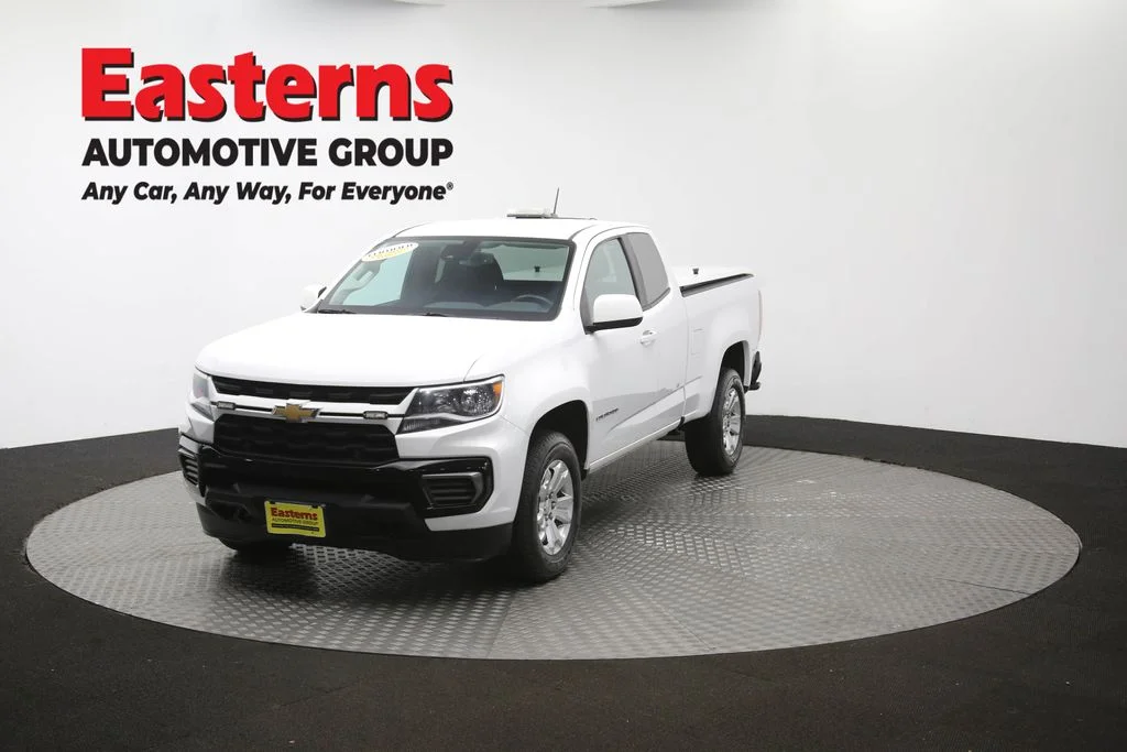 Used 2022 White Chevrolet LT image 54