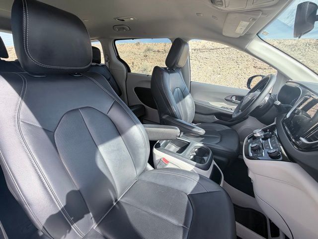 2024 Chrysler Pacifica Touring L - Photo 36