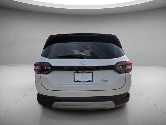 Used 2024 Platinum White Pearl Honda EX-L w/Rear Captain