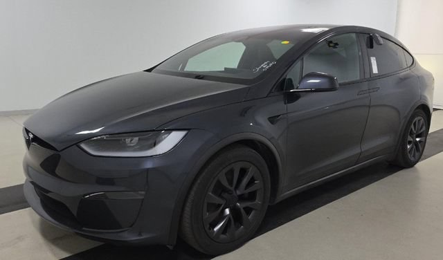 2024 Tesla Model X Long Range's photo