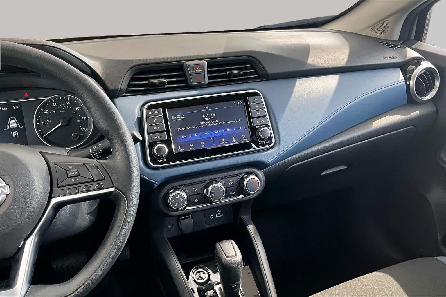 2025 Nissan Versa Sedan SV - Photo 7