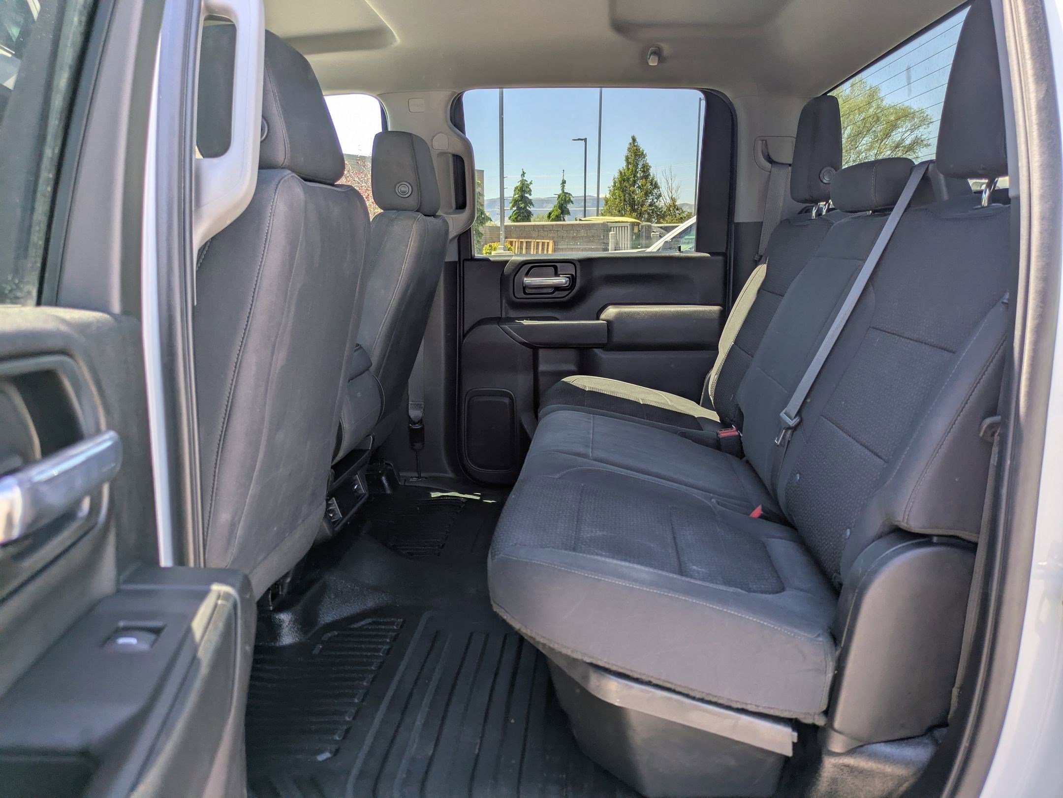 Used 2021 Summit White GMC Base image 24