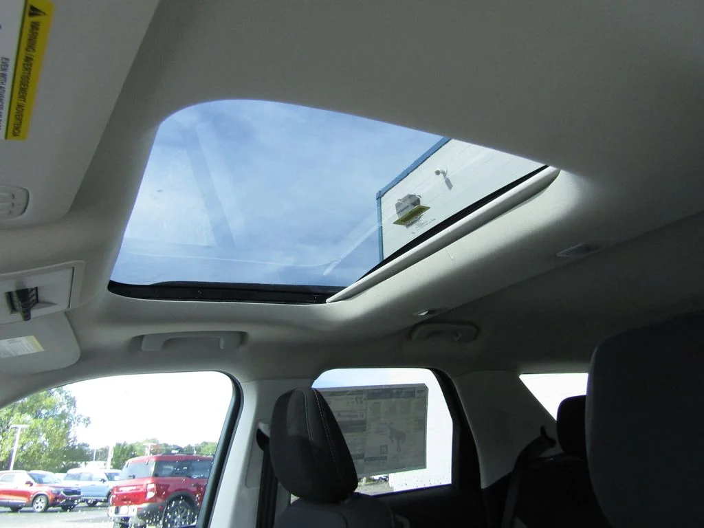 New 2025 Shadow Black Ford Big Bend® image 9