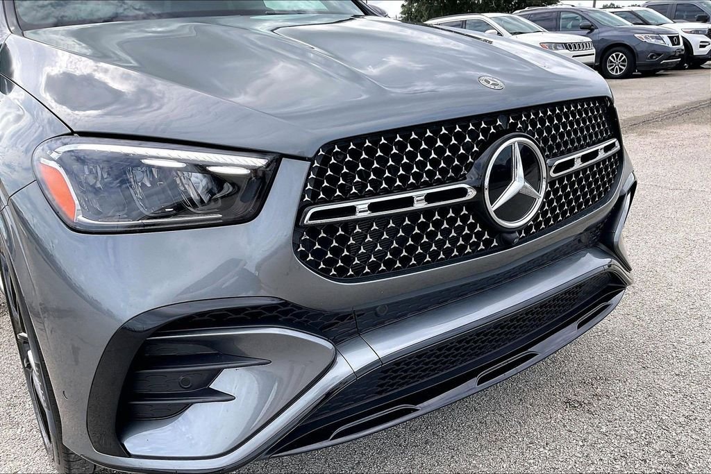 Used 2025 Gray Mercedes-Benz GLE 450 image 33