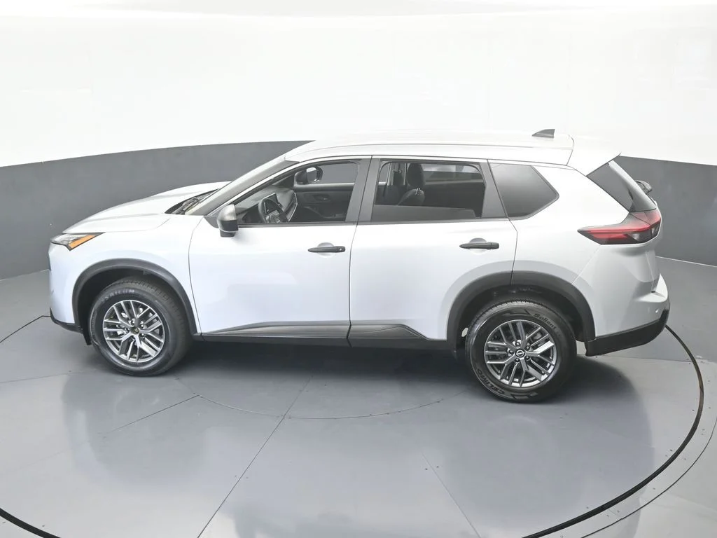 Used 2024 Brilliant Silver Metallic Nissan S image 41
