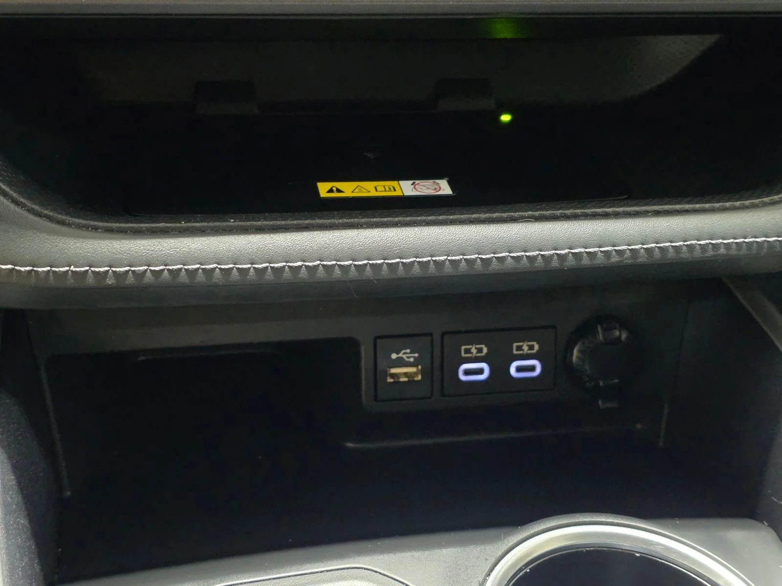 Used 2023 Wind Chill Pearl Toyota XLE image 29