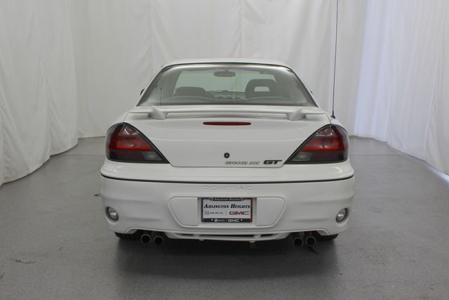 Used 2001 White Pontiac GT image 10