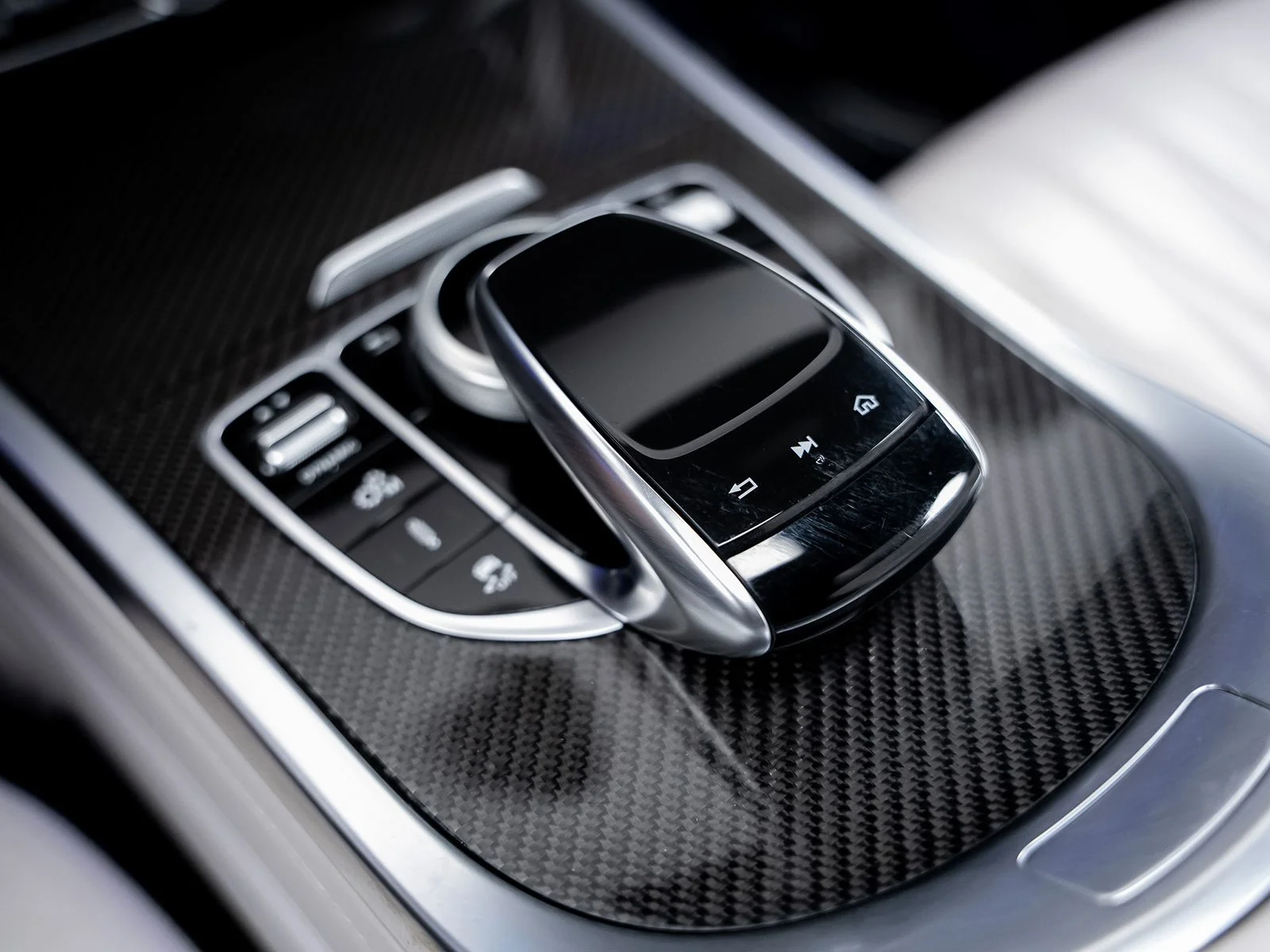 Used 2022 White Mercedes-Benz G 63 AMG® image 37