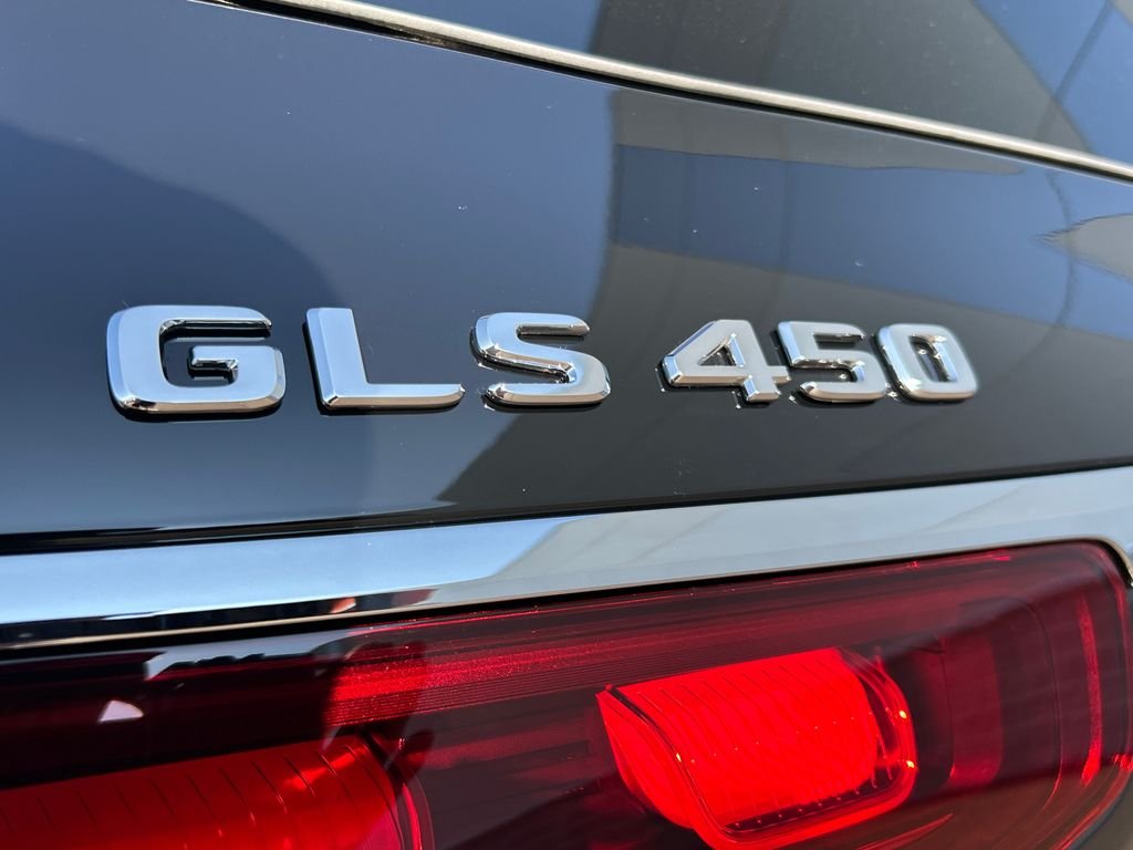 New 2026 Black Mercedes-Benz GLS 450 image 32