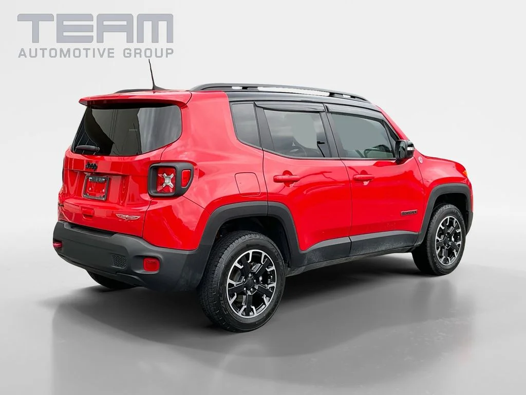 Used 2023 Red Jeep Trailhawk image 7