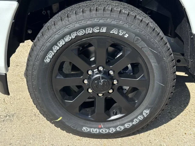 New 2027 Bright White Clear-Coat Exterior Paint RAM Laramie image 11