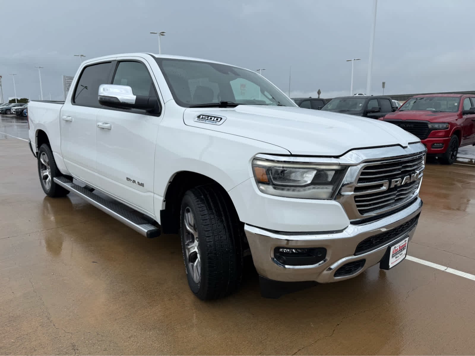 Used 2023 Bright White Clearcoat Ram Laramie image 4