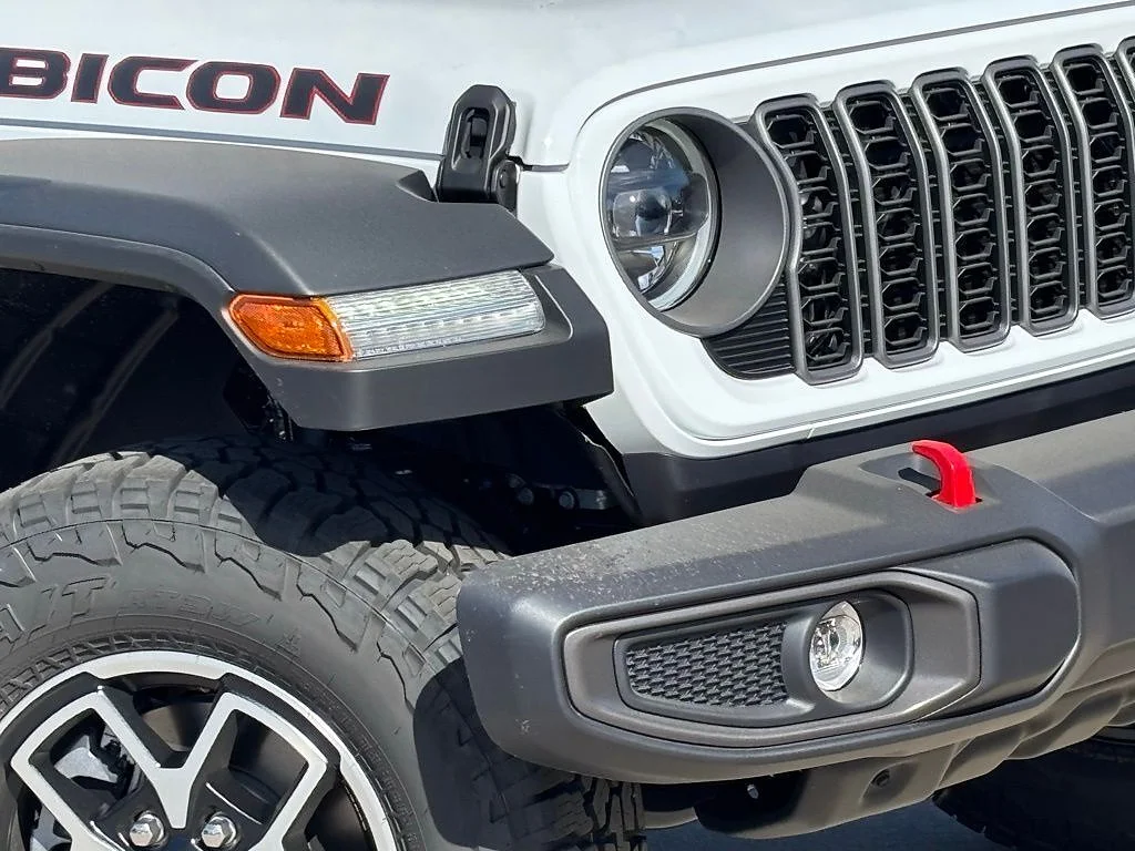 New 2026 Bright White Clear Coat Jeep Rubicon 4x4 image 6