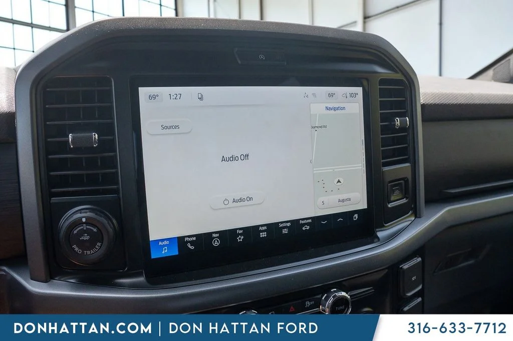New 2026 Carbonized Gray Metallic Ford XLT image 7