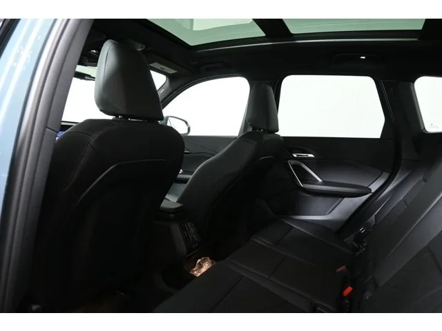 New 2026 Cape York Green Metallic BMW xDrive28i image 30