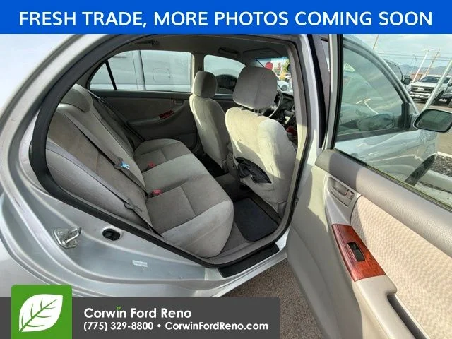Used 2007  Toyota LE image 9