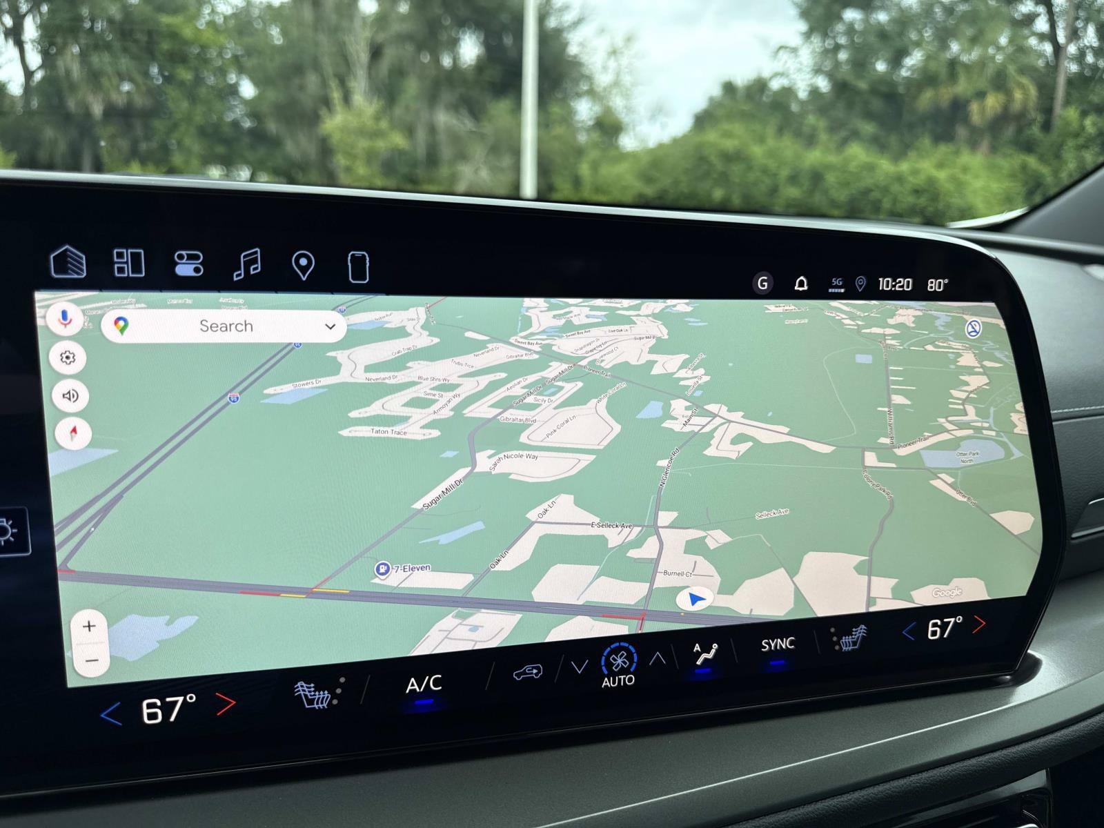 2027 Chevrolet Traverse LT - Photo 25