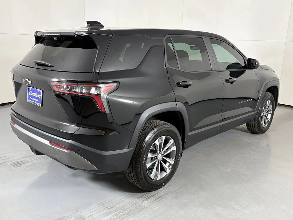 New 2026 Mosaic Black Metallic Chevrolet LT image 10
