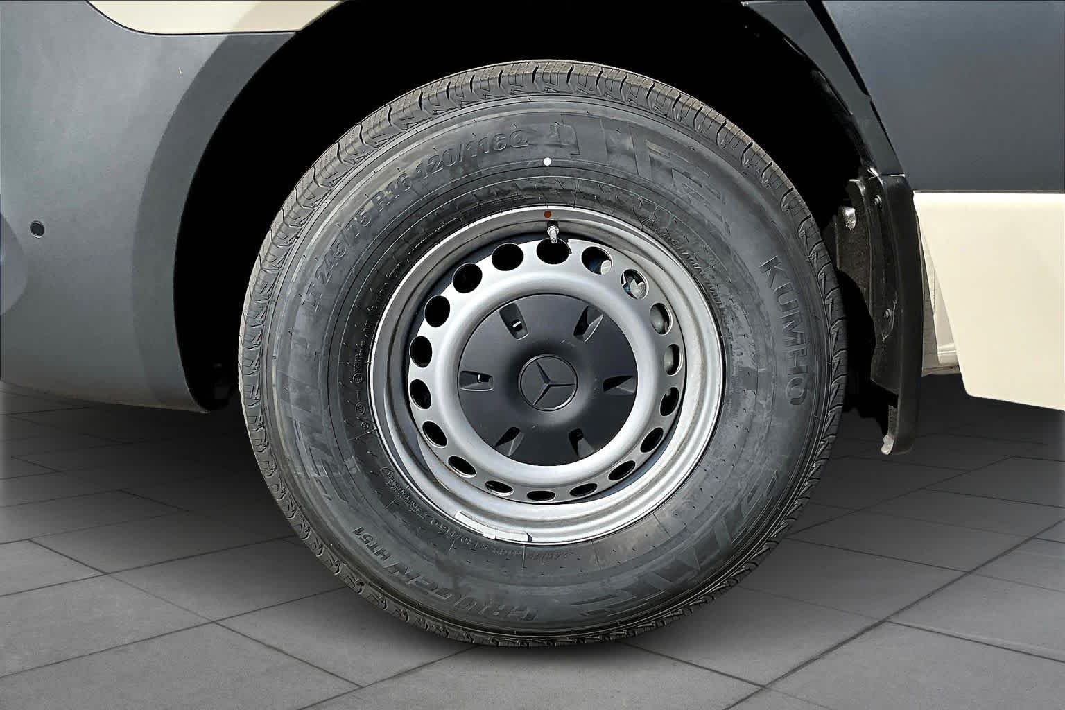 2025 Mercedes-Benz Sprinter Cargo Van Base - Photo 11