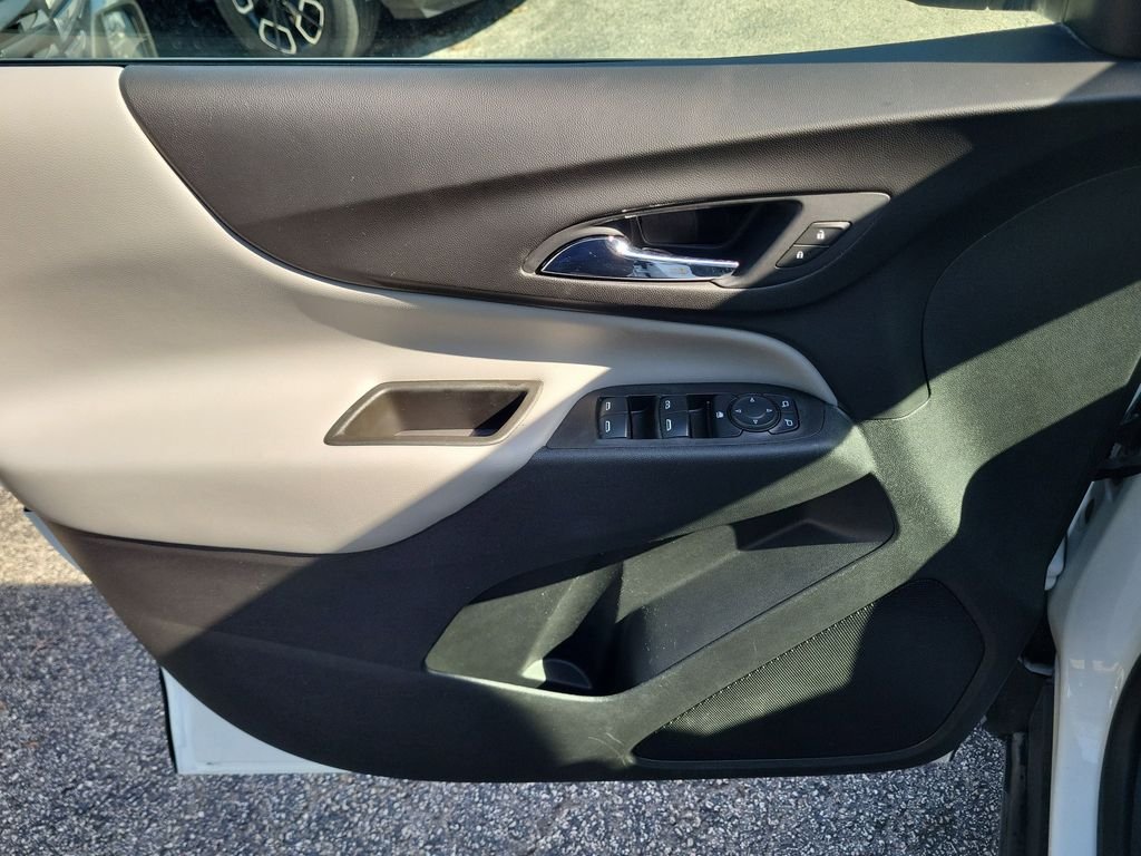 Used 2021 White Chevrolet LS image 19