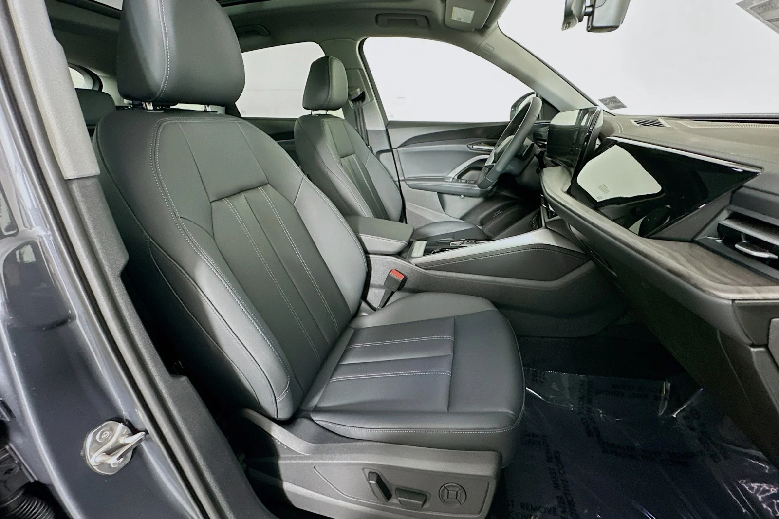 New 2026 Tambora Gray Metallic Audi Premium image 8