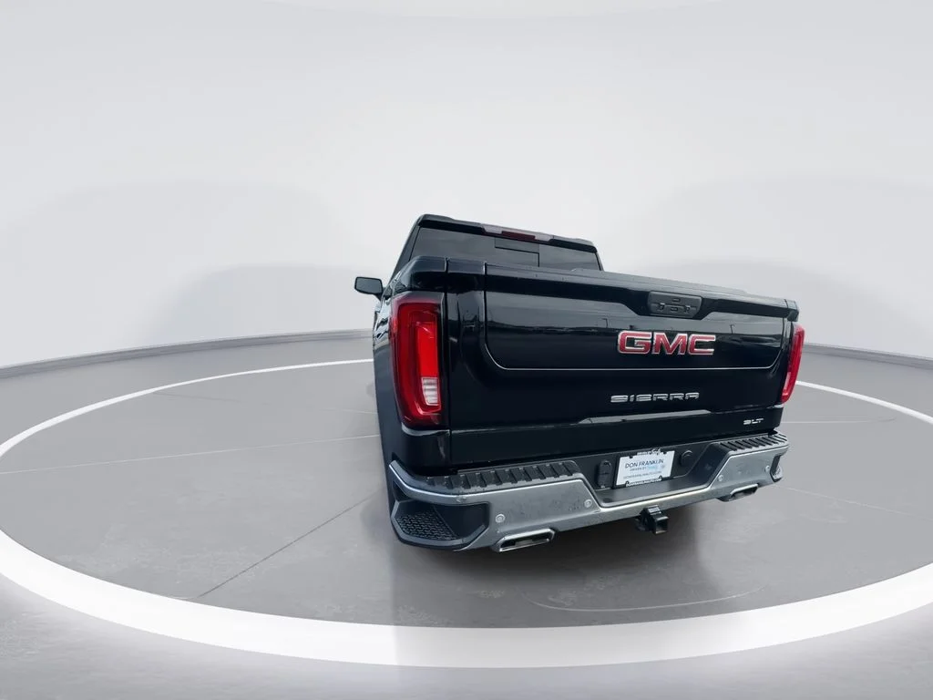 Used 2021 Black GMC SLT image 7