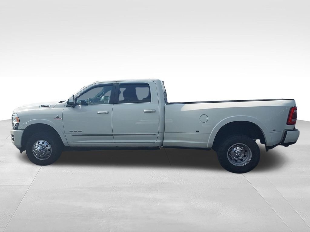 Used 2019 White Ram Limited image 2
