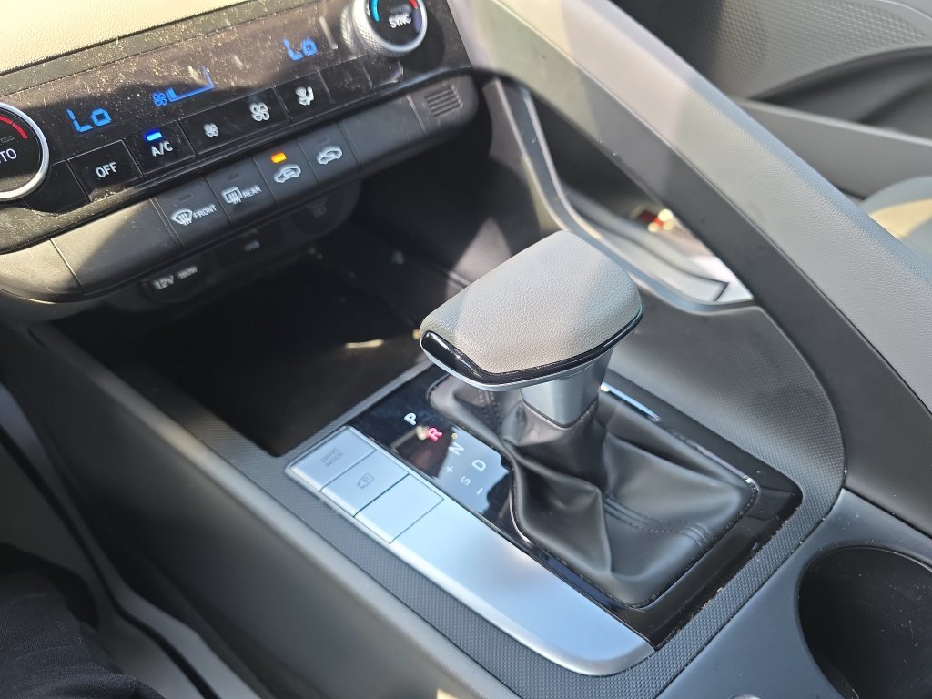 Used 2024 Gray Hyundai SEL image 19