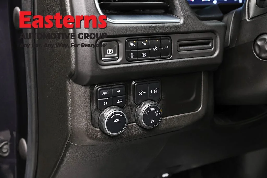 Used 2022 Gray Chevrolet LT image 22