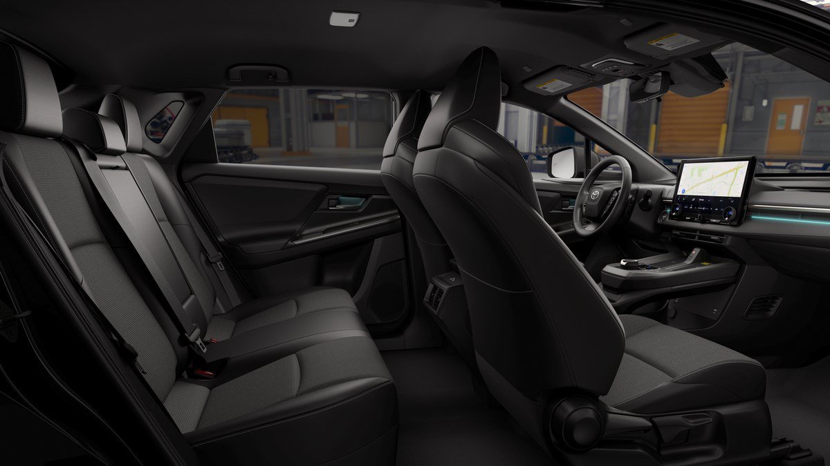 New 2026 Wind Chill Pearl Toyota XLE image 21