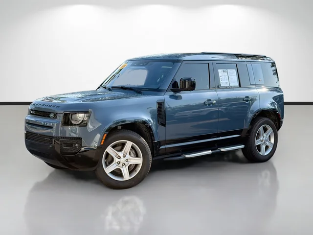 2022 Land Rover Defender X-Dynamic SE