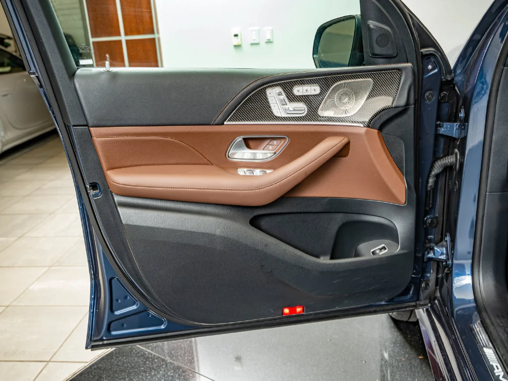 Used 2025 Twilight Blue Metallic Mercedes-Benz GLE 53 AMG® image 20