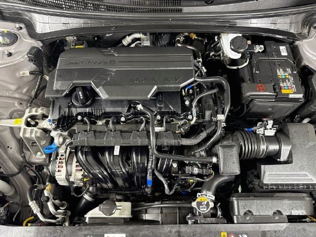 Used 2026 Fluid Metal Hyundai SEL Sport image 35