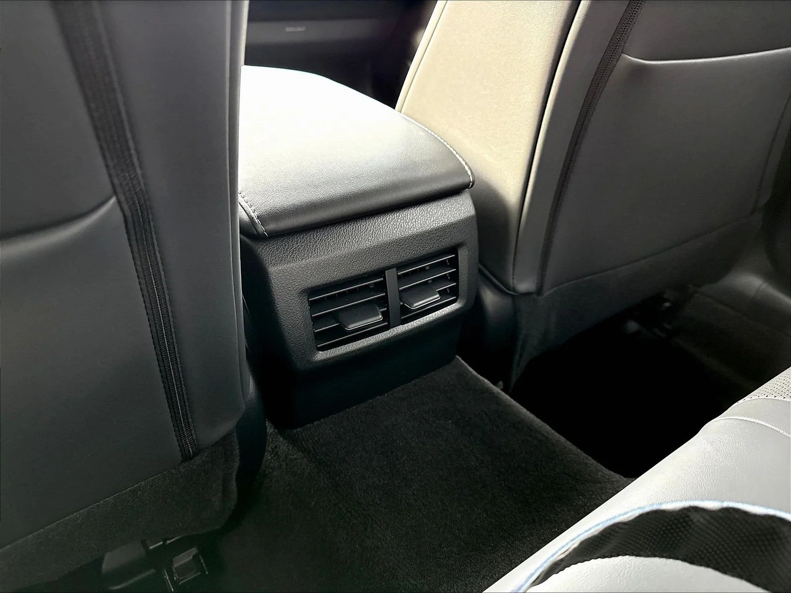 Certified Used 2024 White Lexus  image 12