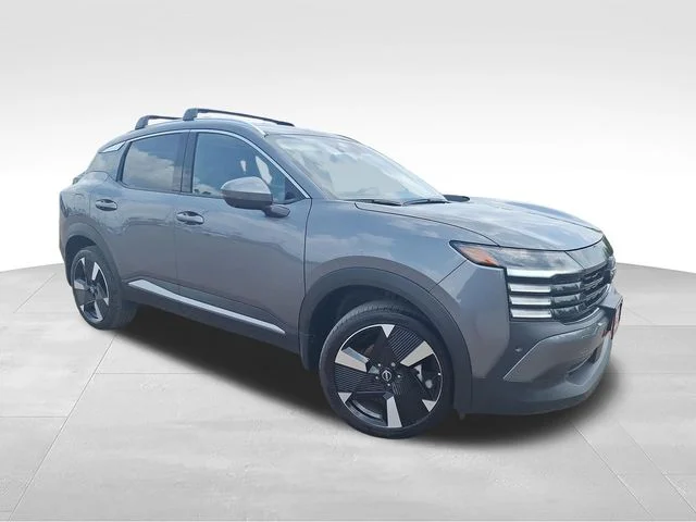 2025 Nissan Kicks 2.0 SR's photo