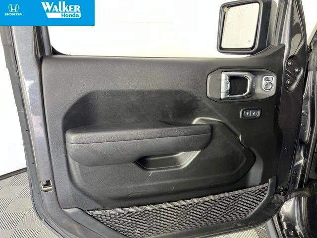 Used 2024 Crystal Metallic Jeep Mojave image 20