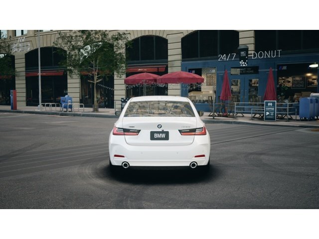 New 2026 Mineral White Metallic BMW 330i xDrive image 5
