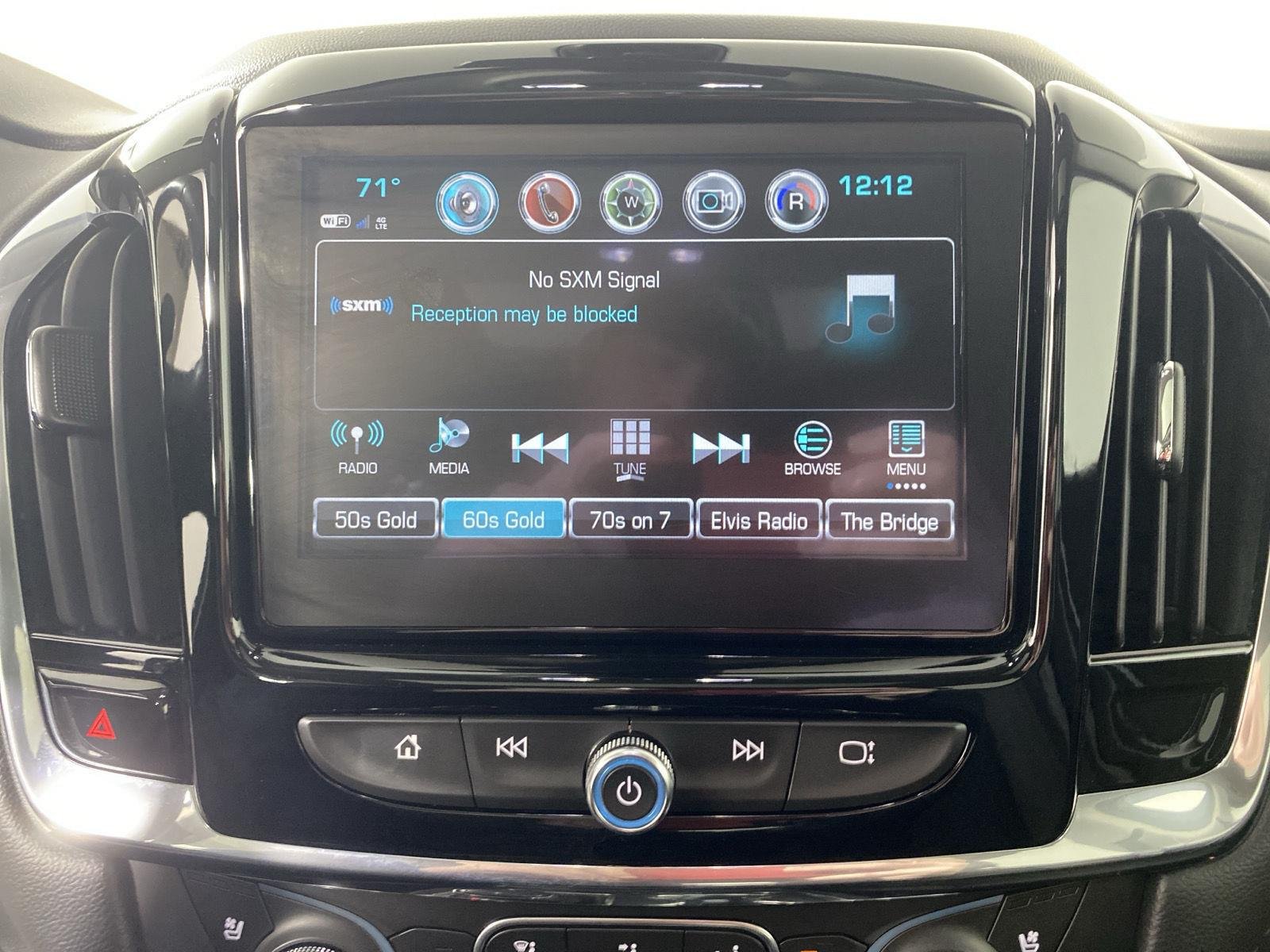 Used 2019 Satin Steel Metallic Chevrolet Premier image 26