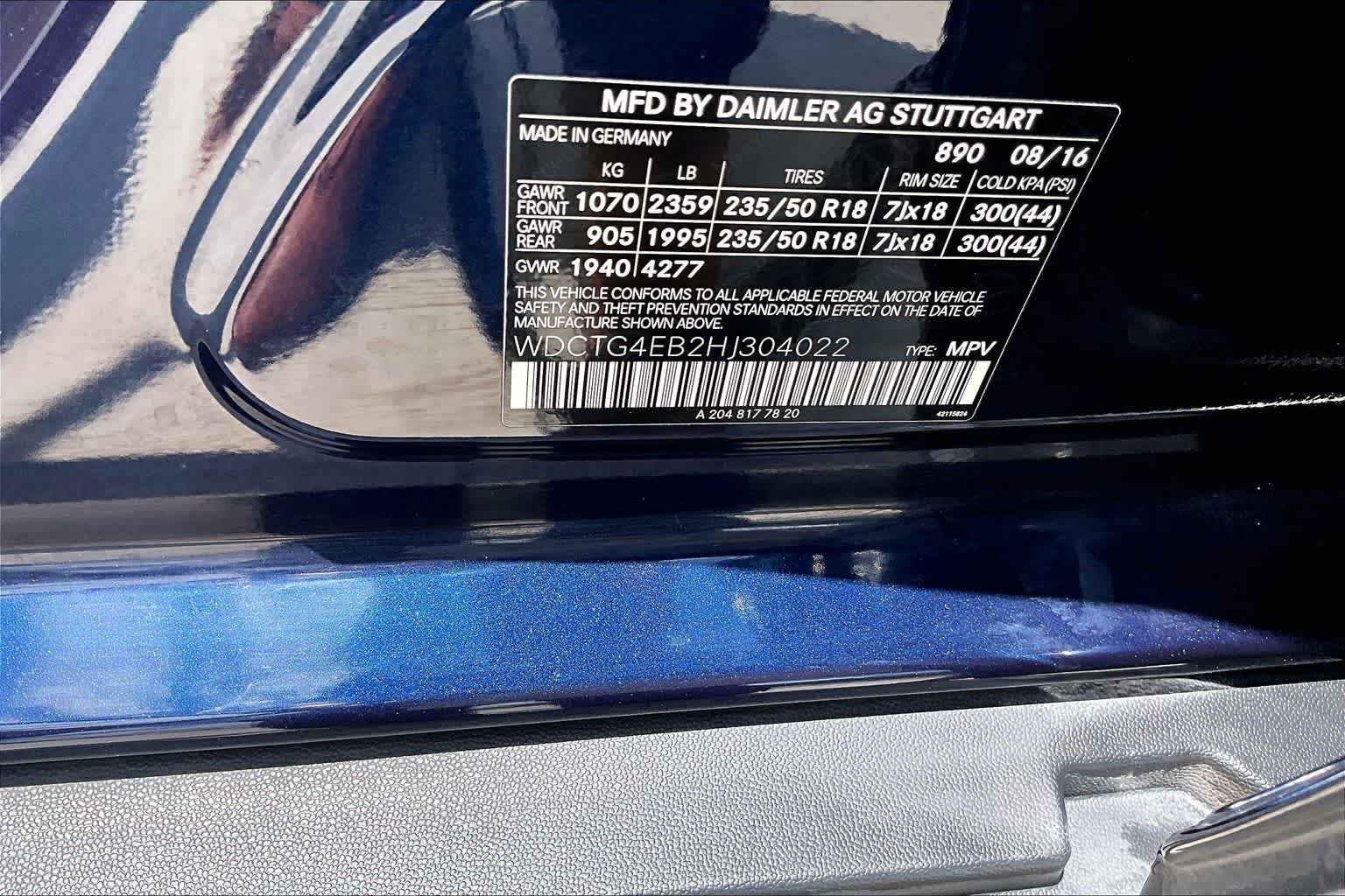 Used 2017 Lunar Blue Metallic Mercedes-Benz GLA 250 image 33