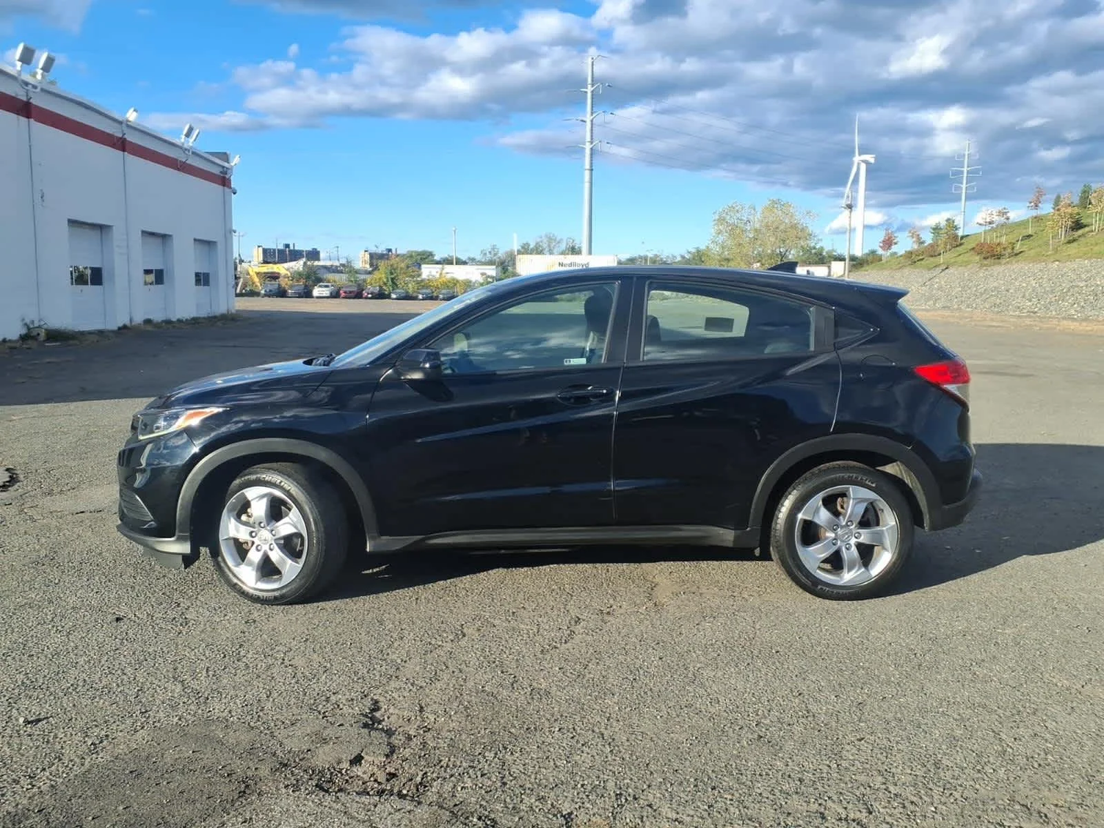 Certified Used 2020 Crystal Black Pearl Honda LX image 4