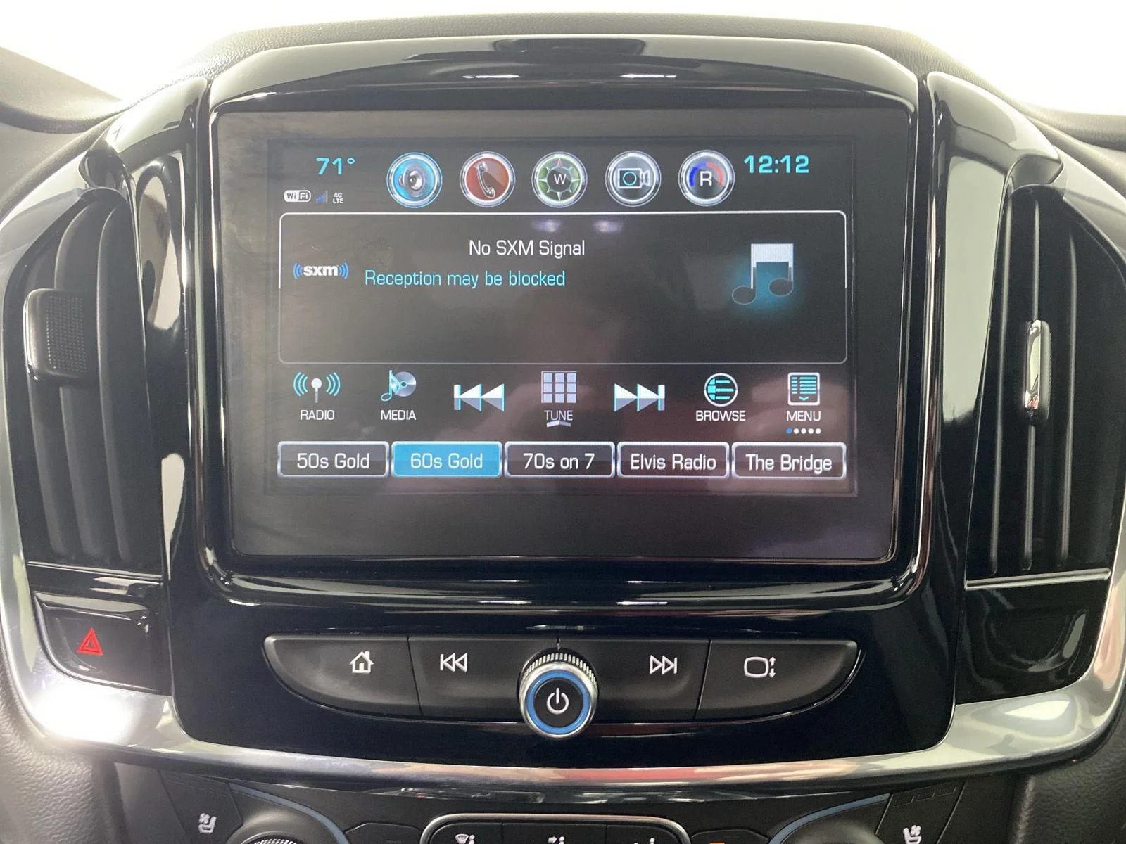 Used 2019 Satin Steel Metallic Chevrolet Premier image 26