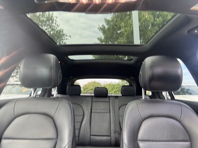 Used 2021 Black Mercedes-Benz GLC 300 image 19