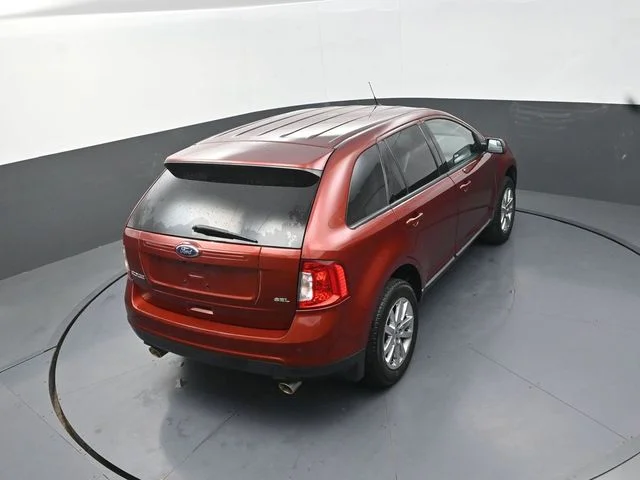 Used 2014 Orange Ford SEL image 28