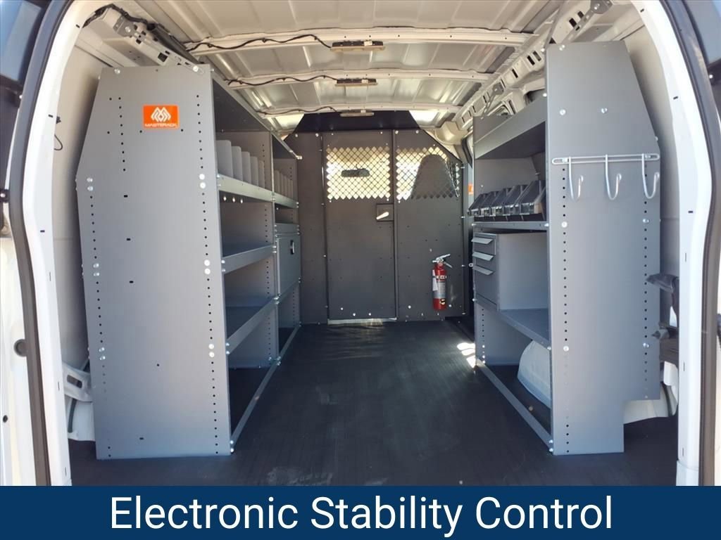 2025 Chevrolet Express Cargo Work Van - Photo 30