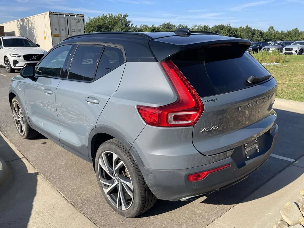 Used 2020 Thunder Grey Metallic Volvo R-Design image 3