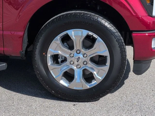 New 2026 Ruby Red Metallic Tinted Clearcoat Ford Platinum® image 11